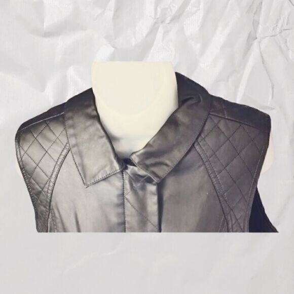 OSO Casuals VEST  NEW FAUX LEATHER Quilted ZIP/Snap Front Collar PLUS 1X - Picture 3 of 6